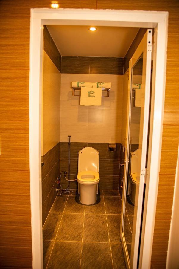 Phuc Hotel Cao Lãnh Esterno foto