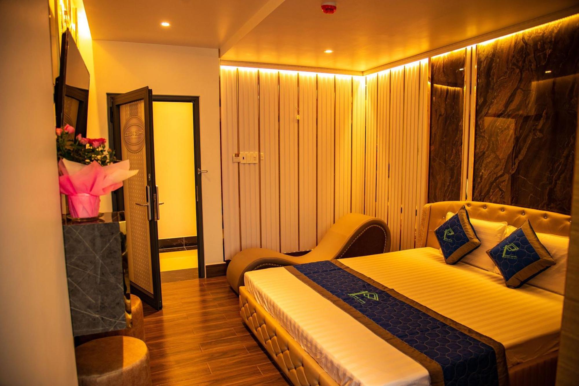 Phuc Hotel Cao Lãnh Esterno foto