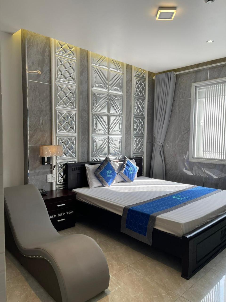 Phuc Hotel Cao Lãnh Esterno foto